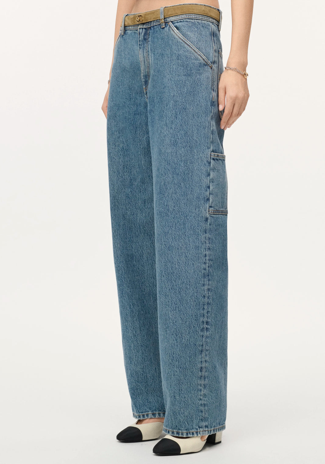 Chanel Fall Winter 2026 Pre-Collection Jeans in Medium Wash Blue Cotton Denim (Size 36)