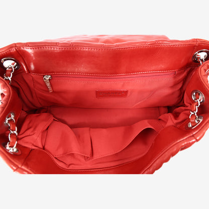 Chanel Bubble Accordion Flap Bag in Red Lambskin Leather with Silver Hardware