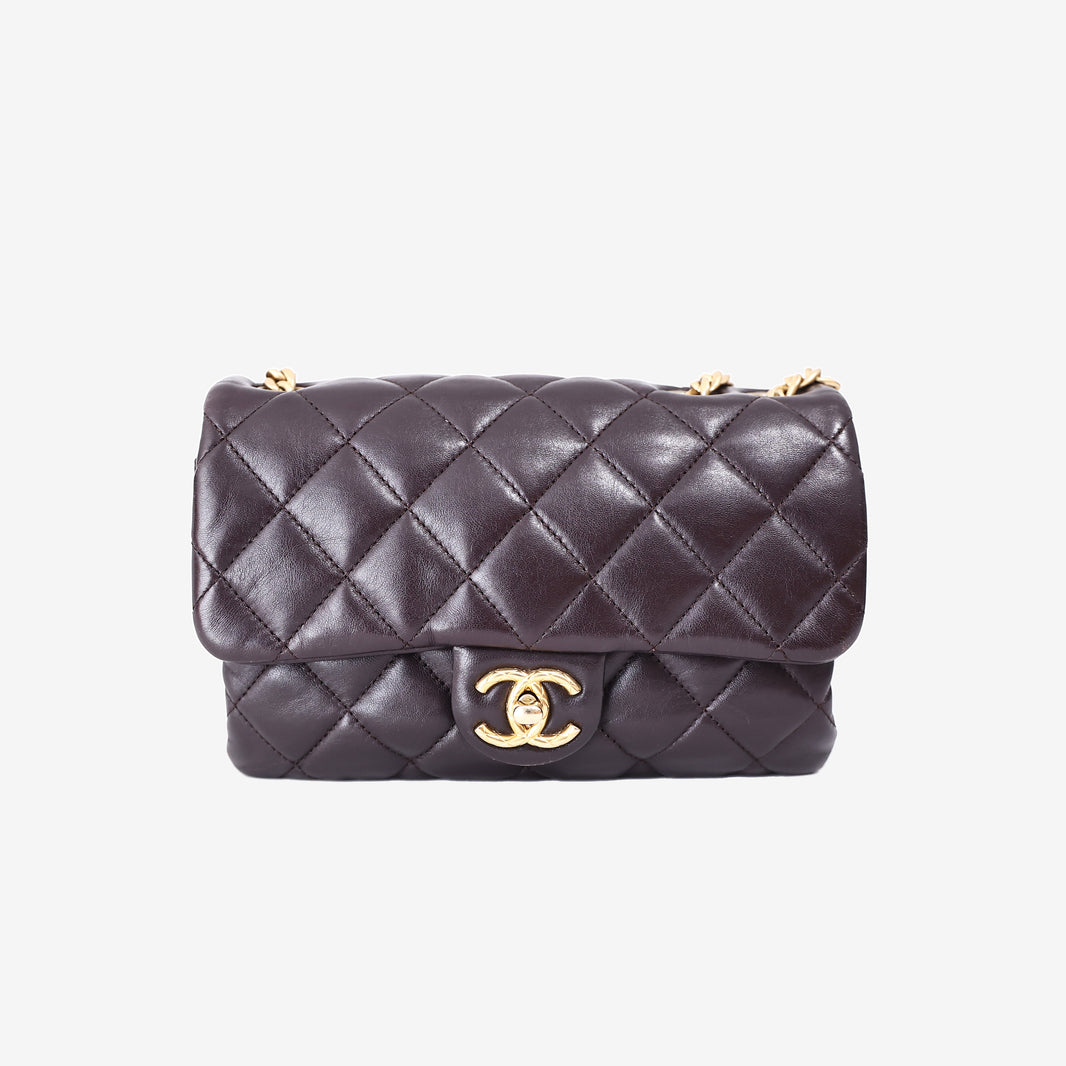 Chanel Classic Flap Bag in Brown Lambskin Leather with Gold Hardware