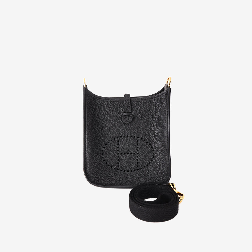 Hermès Evelyne 16 in Black Clemence Leather with Gold-Plated Hardware