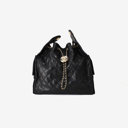 Chanel 25 Bag Medium in Black Caviar Leather with Gold Hardware