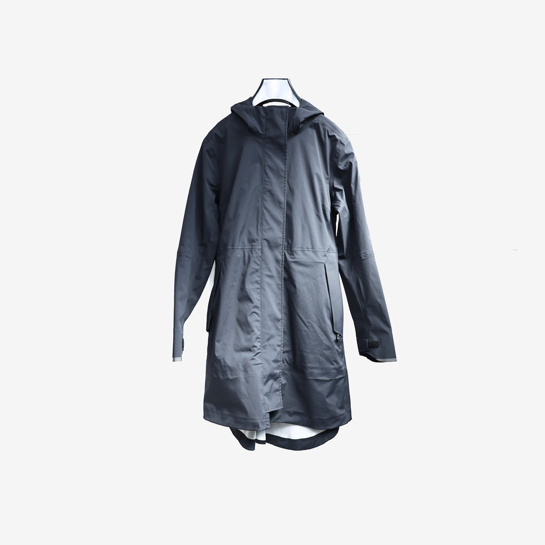Canada Goose Waterproof Long Jacket in Black (Size L)