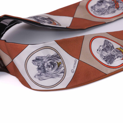 Hermès Colliers et Chiens Forever Twilly in Noir, Blanc and Caramel Silk with Leather Detail