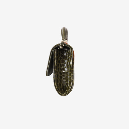 Chanel 26K Chain Clutch in Olive Crocodile-Embossed Calfskin Leather with Gold Hardware