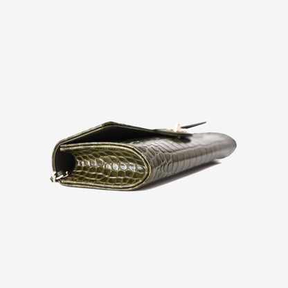 Chanel 26K Chain Clutch in Olive Crocodile-Embossed Calfskin Leather with Gold Hardware